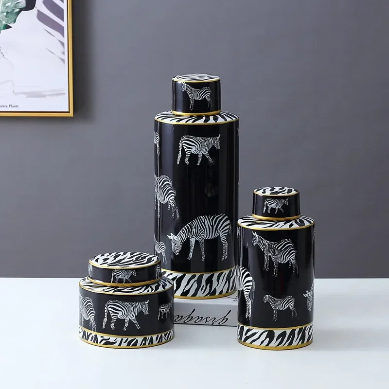 Nowoczesna dekoracja domu, waz – Zebra Food Storage recenzja i cena